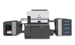 Мы приобрели новую цифровую печатную машину HP Indigo 7r loading=